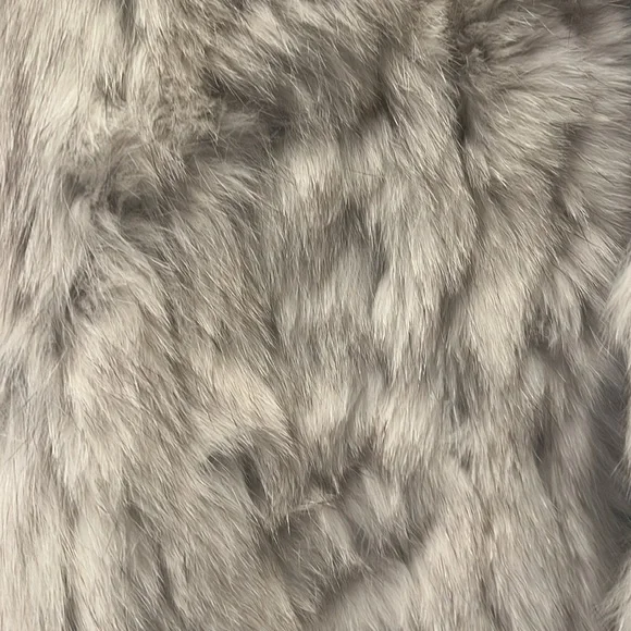 Saga Fox Fur Jacket Size Small - Picture 2 of 8